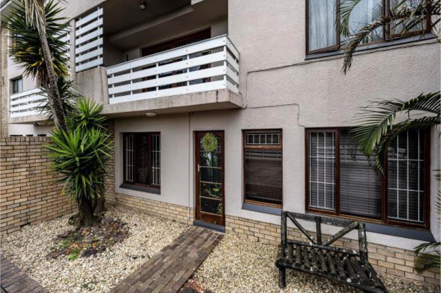2 Bedroom Property for Sale in Beacon Bay Eastern Cape